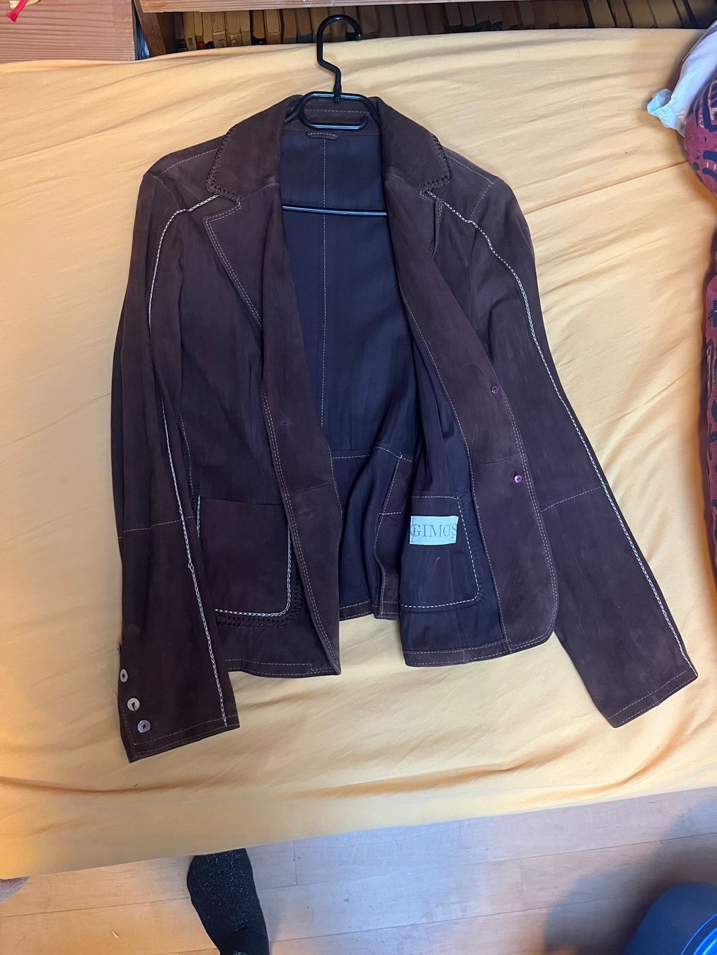 Giacche: Blazer aus Wildleder von Gimo's Grösse S / 36 – Usato da Zürich venduto da 00Charlie00 1