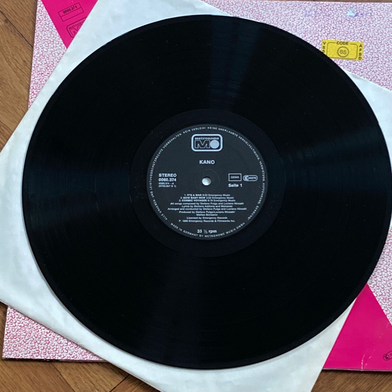 Dischi in vinile: Kano - s/t, LP | Italo-Disco – Usato da Bern venduto da Ntsamina 2