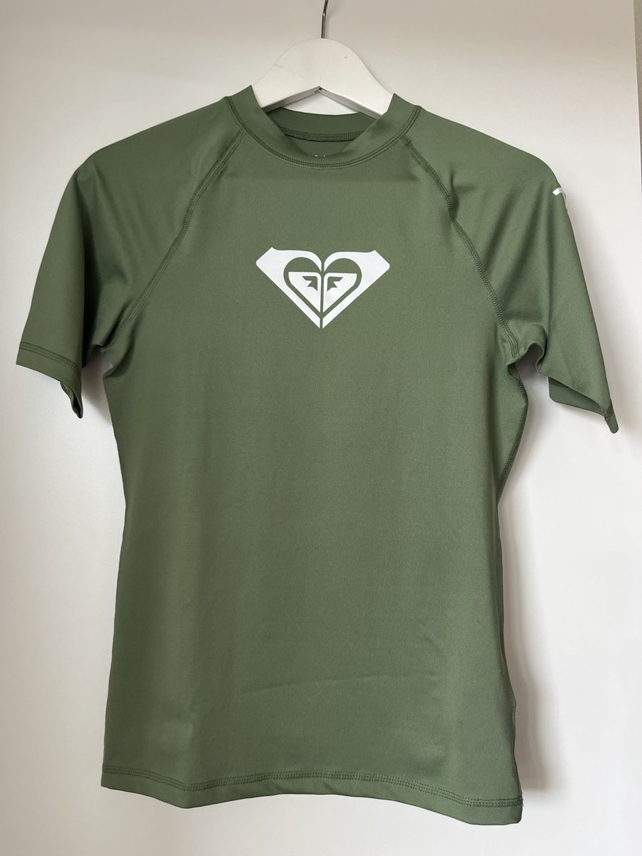 Roxy T-shirt: Lycra Shirt Roxy Grösse M – Usato da Frauenfeld venduto da heyLani