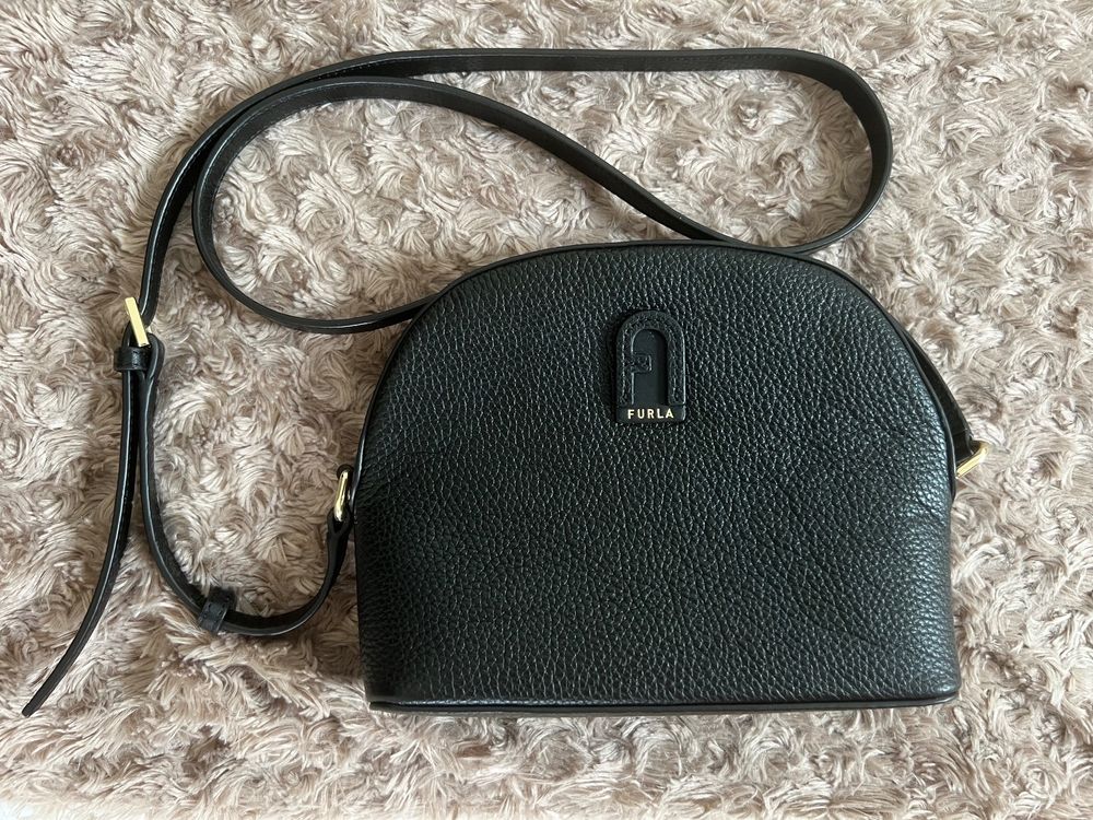 Furla Atena Crossbody XL Kaufen auf Ricardo