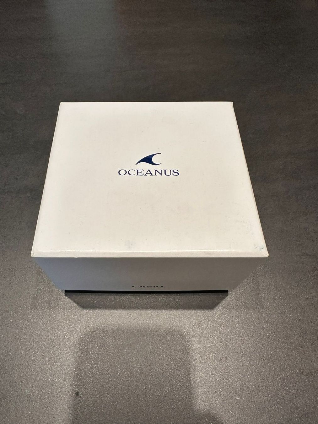 Casio Orologi: Casio Oceanus Radio Wave Solar - Neuve jamais portée! – Nuovo e nell'imballaggio originale da Boudry venduto da magelan01 8