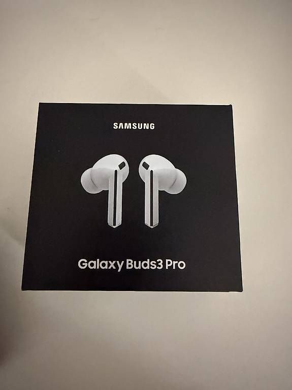 Cuffie: Galaxy buds 3 pro – Usato da Riehen venduto da IvoC02
