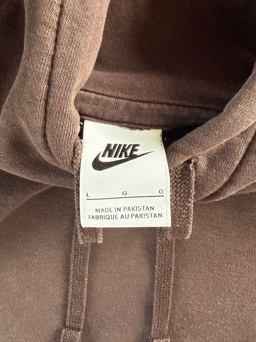 Nike Pullover & Sweatshirts: nike pullover (L) – Gebraucht aus Freidorf TG von driftingforthrifting 1