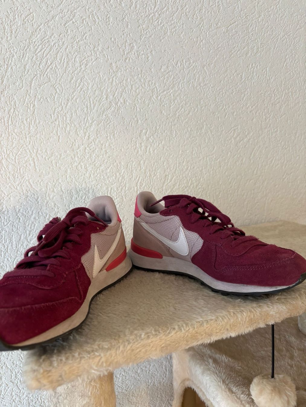 Nike Scarpe da donna: Baskets Nike – Usato da Saxon venduto da Nzo 2
