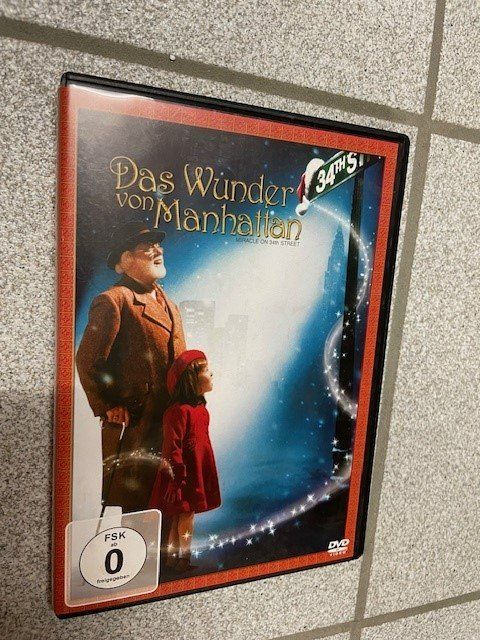 Tutti i DVDs: Das Wunder von Manhattan (DVD) – Usato da Eschen venduto da books_and_more