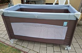 Lit d'enfant pliable