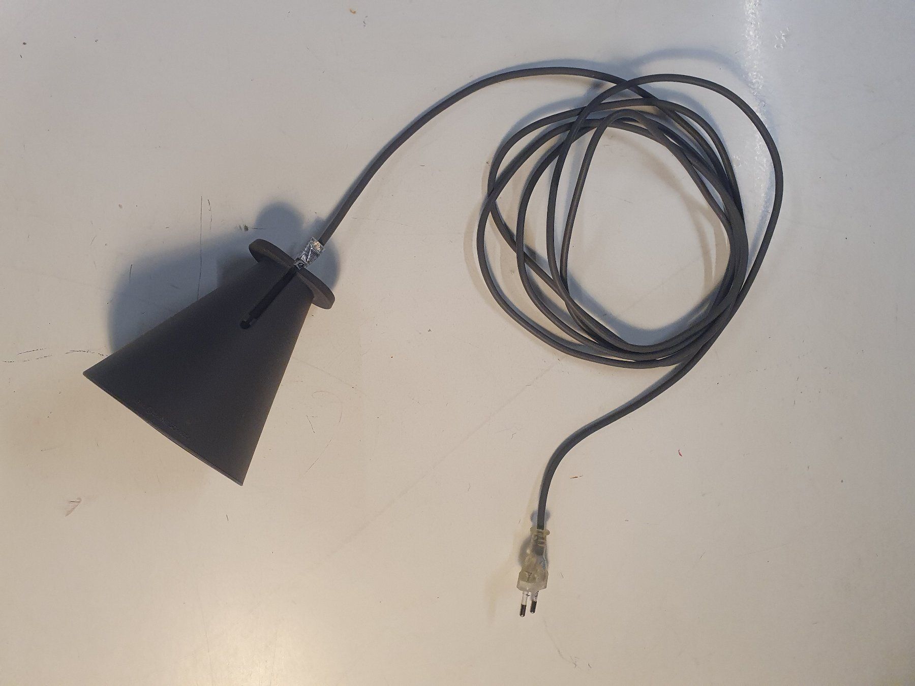 Lampade: LED Lampe mit 340 cm Kabel – Usato da Zürich venduto da loosebone 1