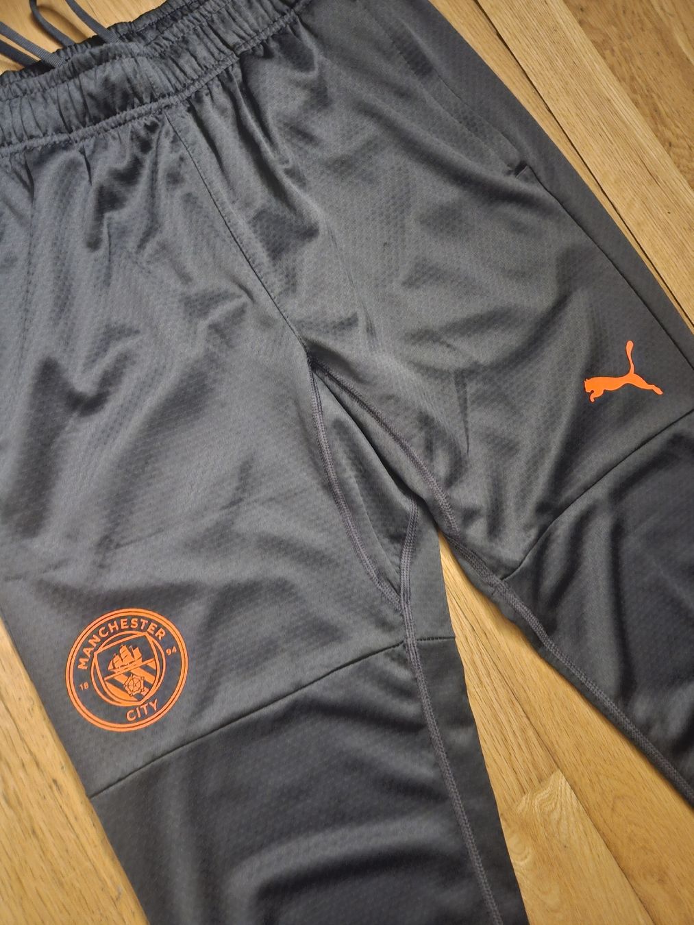 Puma Canottiere & Pantaloni: Puma Manchester City Gr.M – Usato da Emmenbrücke venduto da TopGato 1
