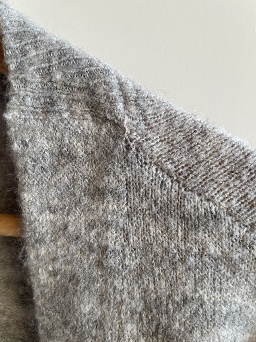 H&M Jacken: Strickjacke H&M mit Wolle, Gr. L – Gebraucht aus Münsingen von Secondhand89 2