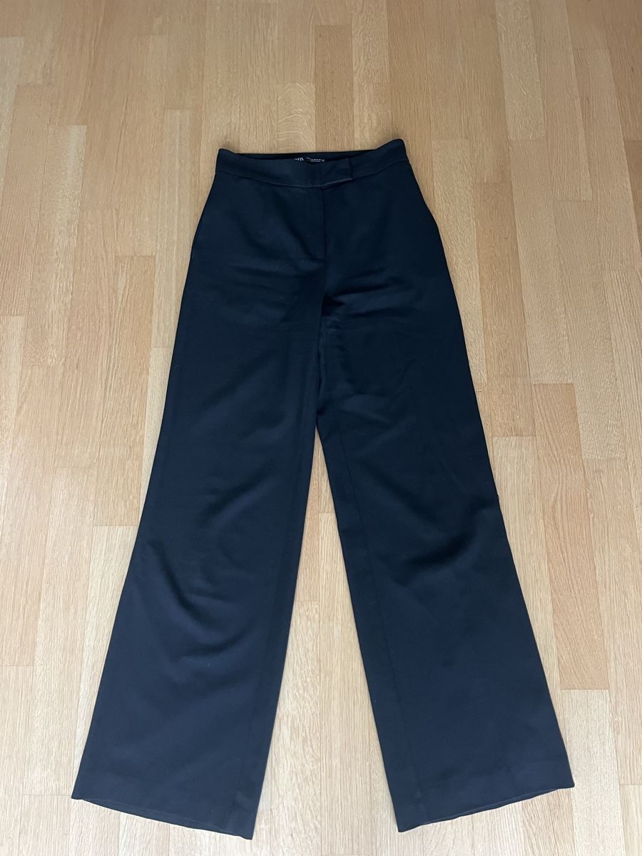 Zara Pantaloni: Pantalon Zara droit – Usato da Neuchâtel venduto da Ariane_vn00