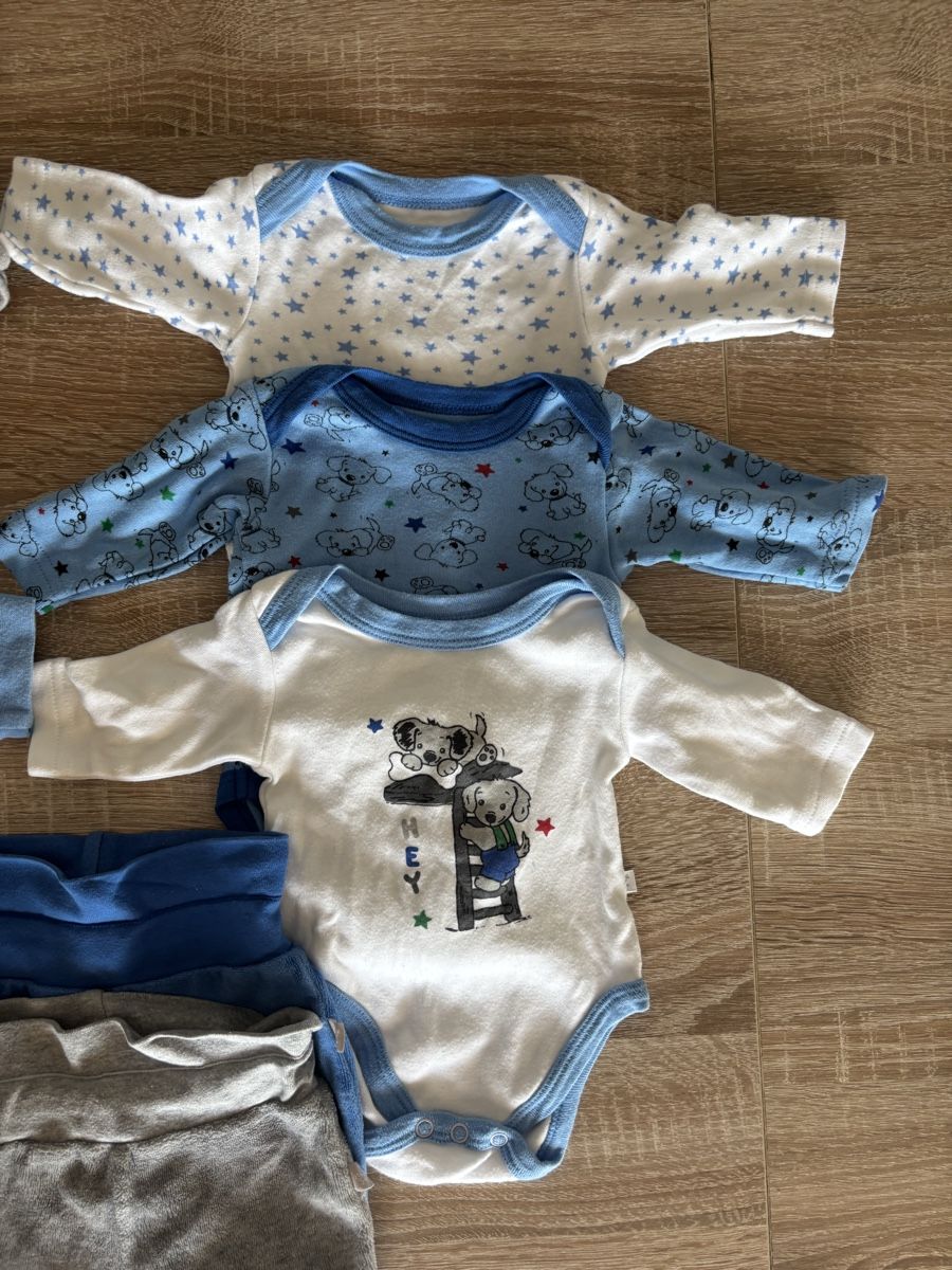 Kleiderpakete & -sets: 7tlg Newborn Set Gr 50 – Gebraucht aus Ebikon von Regipe 1