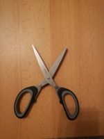 5-Klingen Kräuterschere schwarz