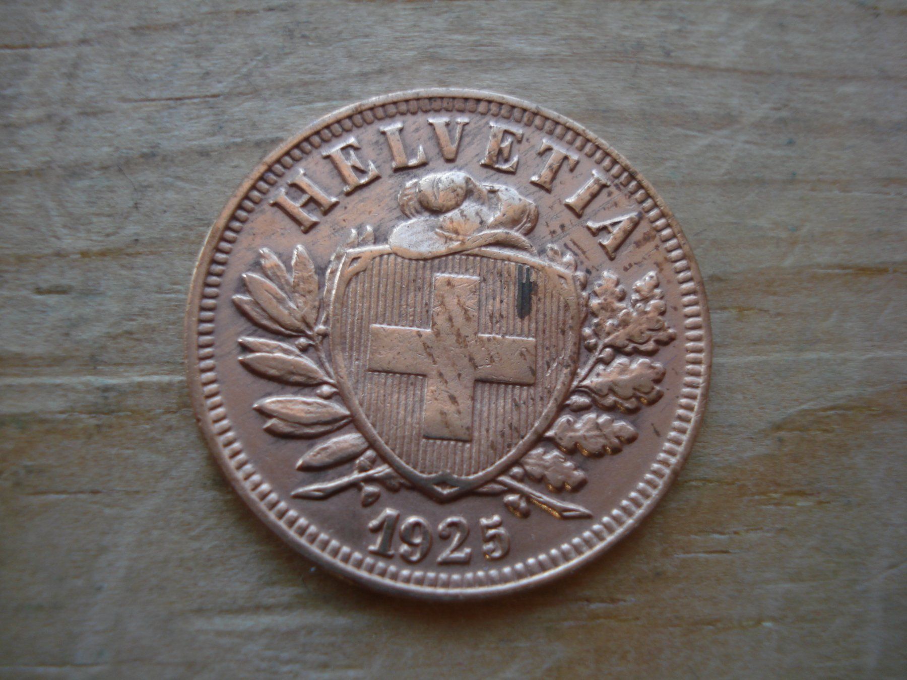 Tutti le monete: (M1) 2 Rappen 1925  VZ – Usato da Erlach venduto da Net-Coins