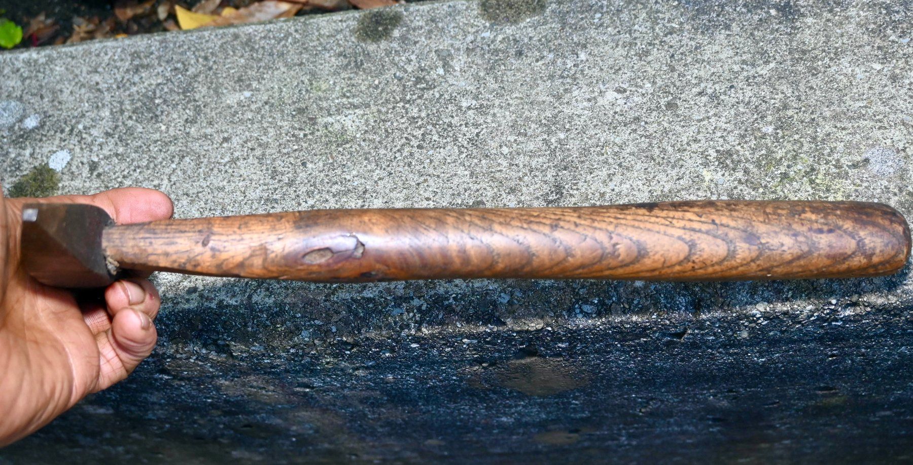 Tutti gli attrezzi: alter geschmiedeter Spitzhammer L 34cm – Usato da Pfaffhausen venduto da mono_rec 7