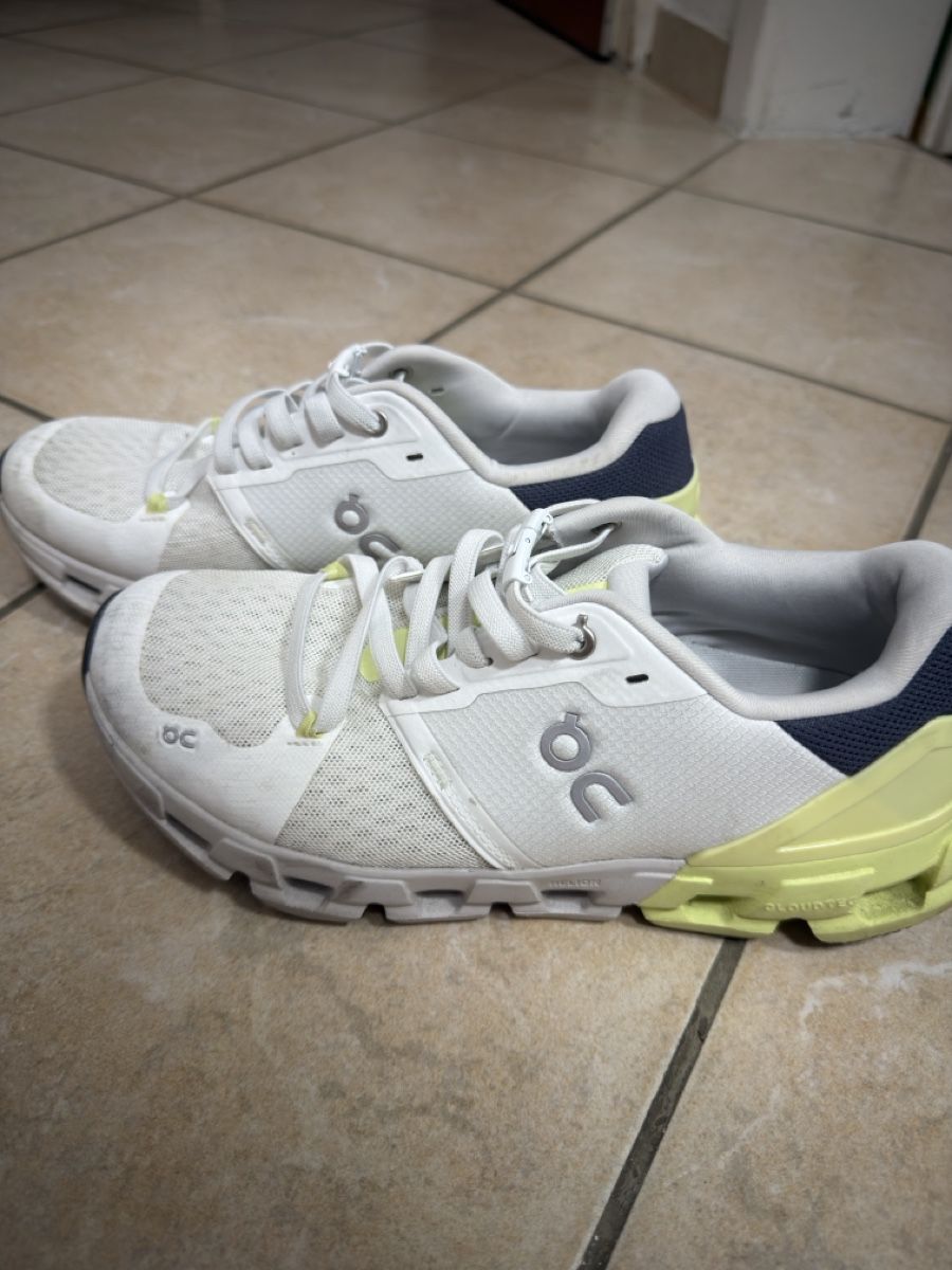 On Chaussures hommes: On Herren Sneaker  – D'occasion à Jona par nik_bdd9