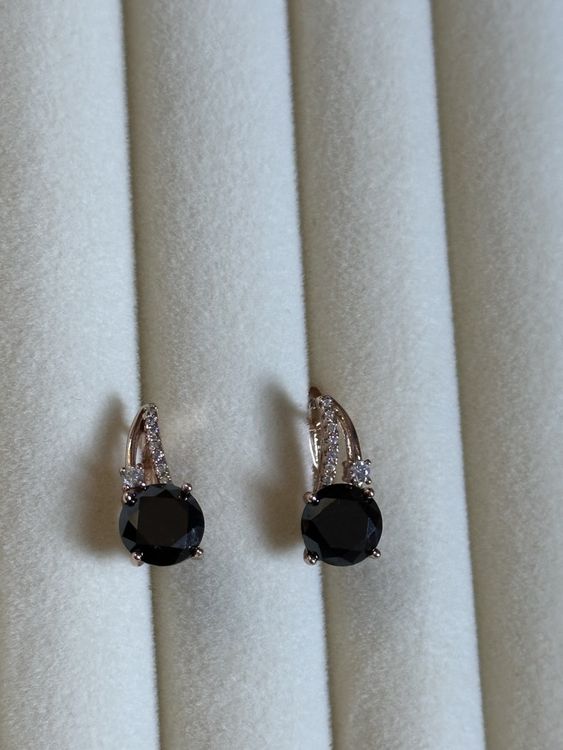 Boucles D'oreilles Clips Vintage Signées Orena – émail Doré Et Vert – Occasion