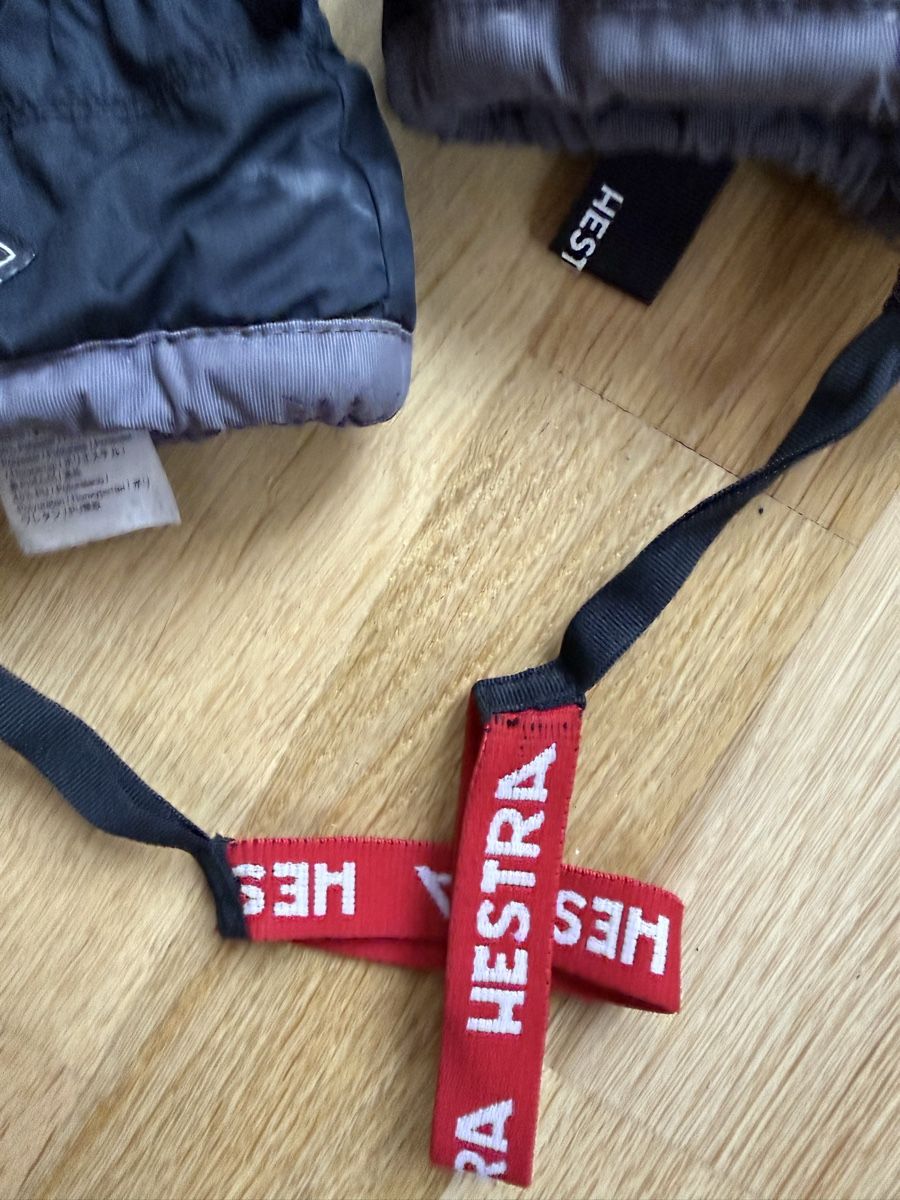 Hestra Guanti & manicotti: Hestra Handschuhe 7 – Usato da Zürich venduto da Mothai 1