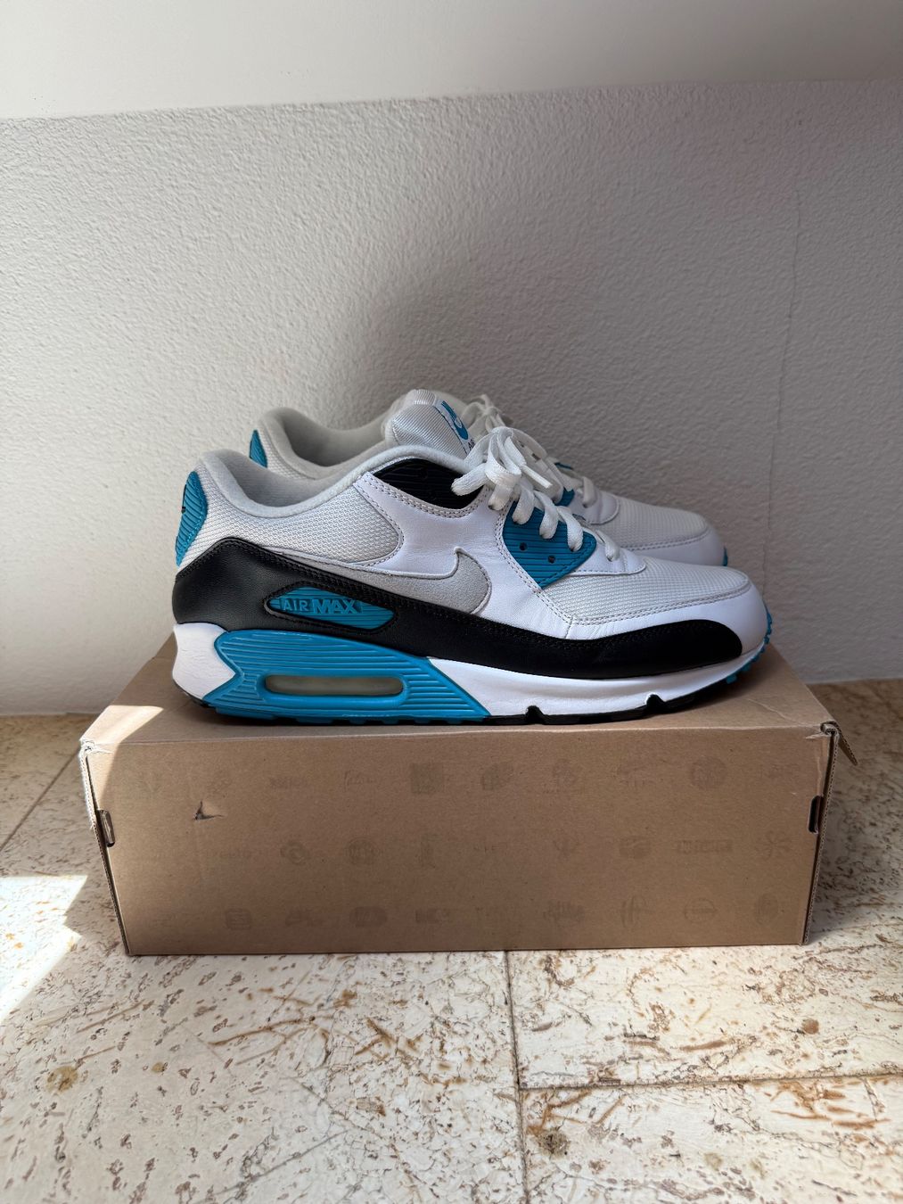 Nike Herrenschuhe: Nike Air Max 90 "Laser Blue" – Gebraucht aus Worb von le_castor 2
