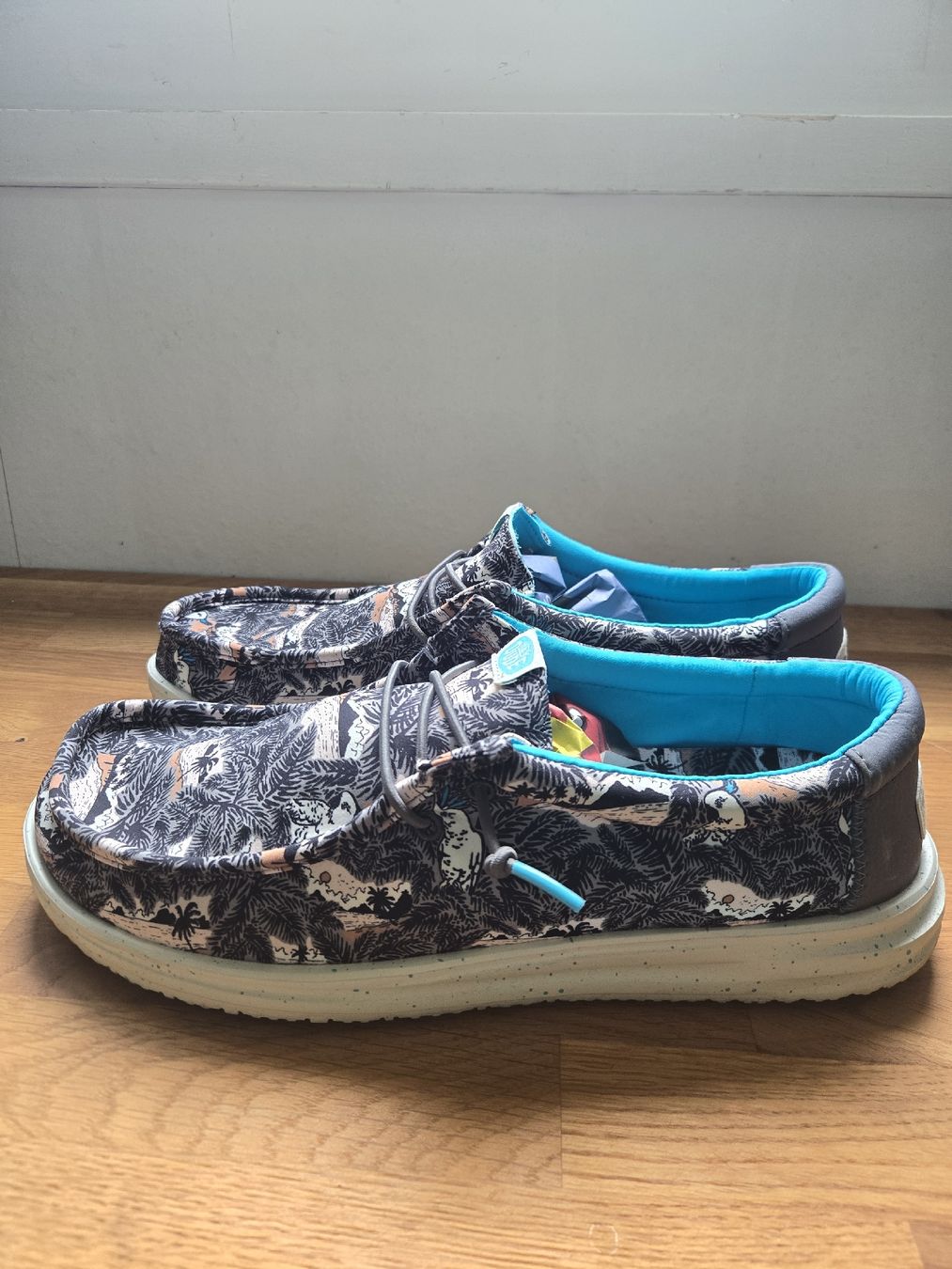 Scarpe da uomo: Hey Dude Schuhe Herren gr.43 – Nuovo (secondo la descrizione) da Zürich venduto da Deesay 3