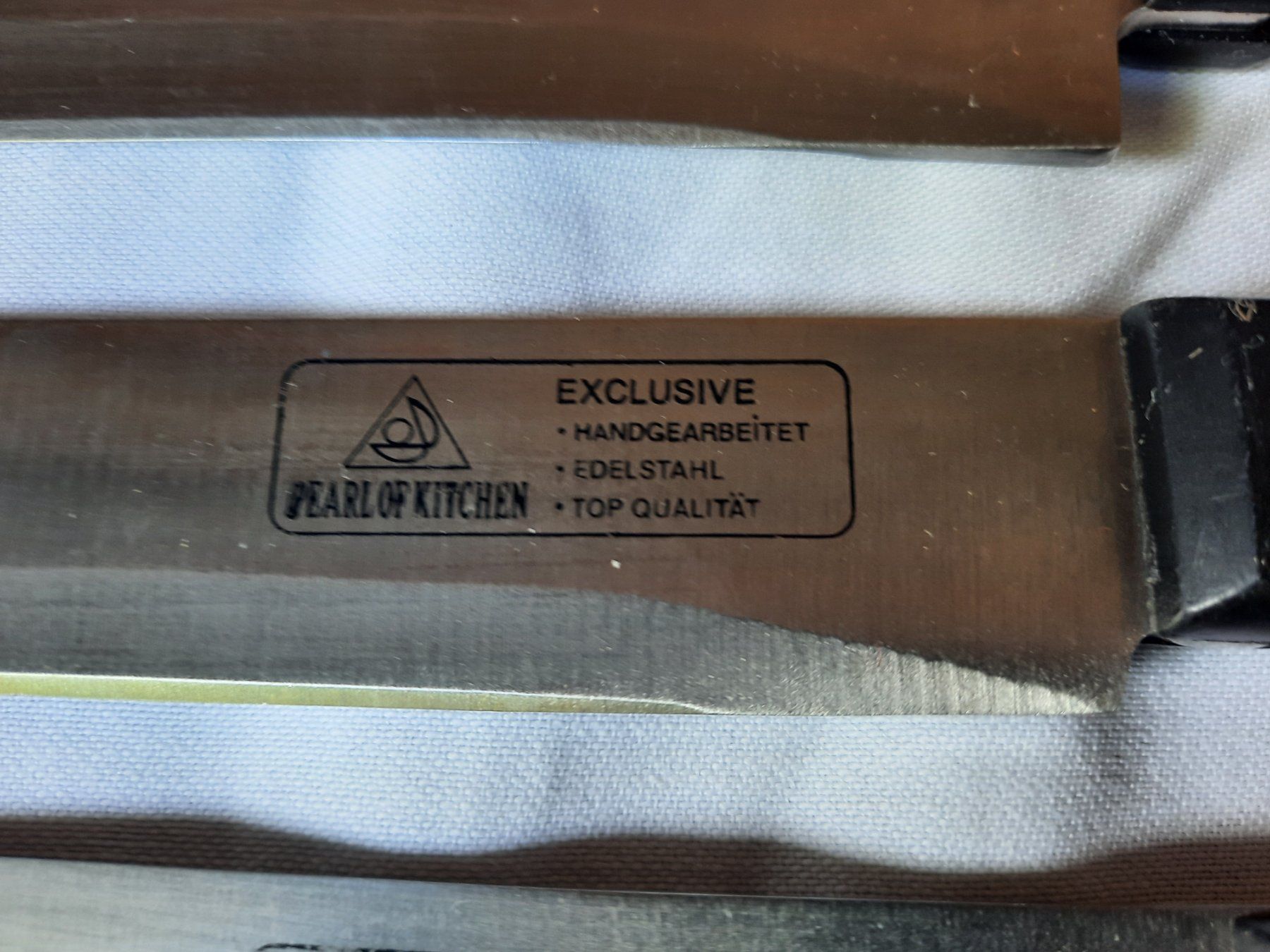 Coltelli da cucina: Verschiedene gute Messer mit Schleifmesser – Usato da Weinfelden venduto da JoeBaer 4