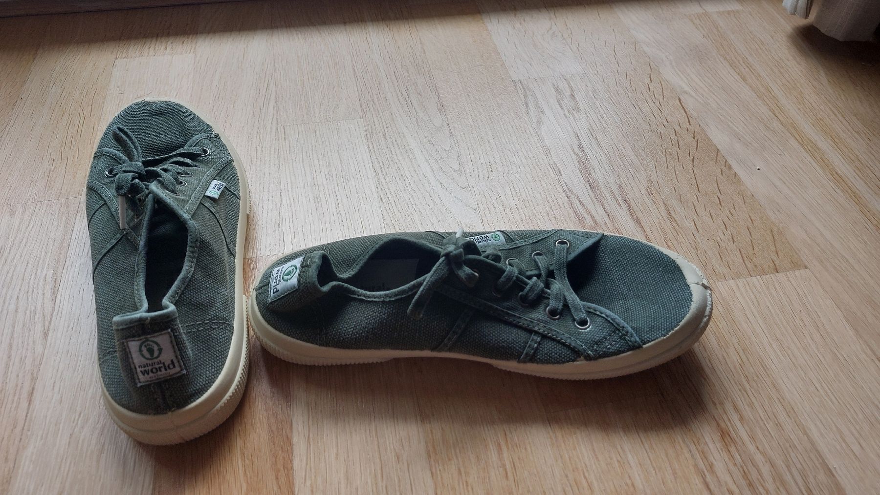 Chaussures hommes: Schuhe, Baunwolle  – D'occasion à Basel par Sil_Yes 2