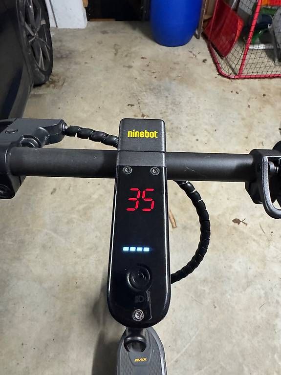 Scooter: Ninebot g2max – Usato da Winterthur venduto da Hupf 3