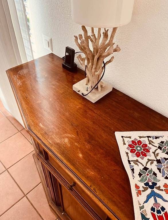 Credenze: Credenza legno massello rustico – Usato da Tesserete venduto da ver_8yzw 2