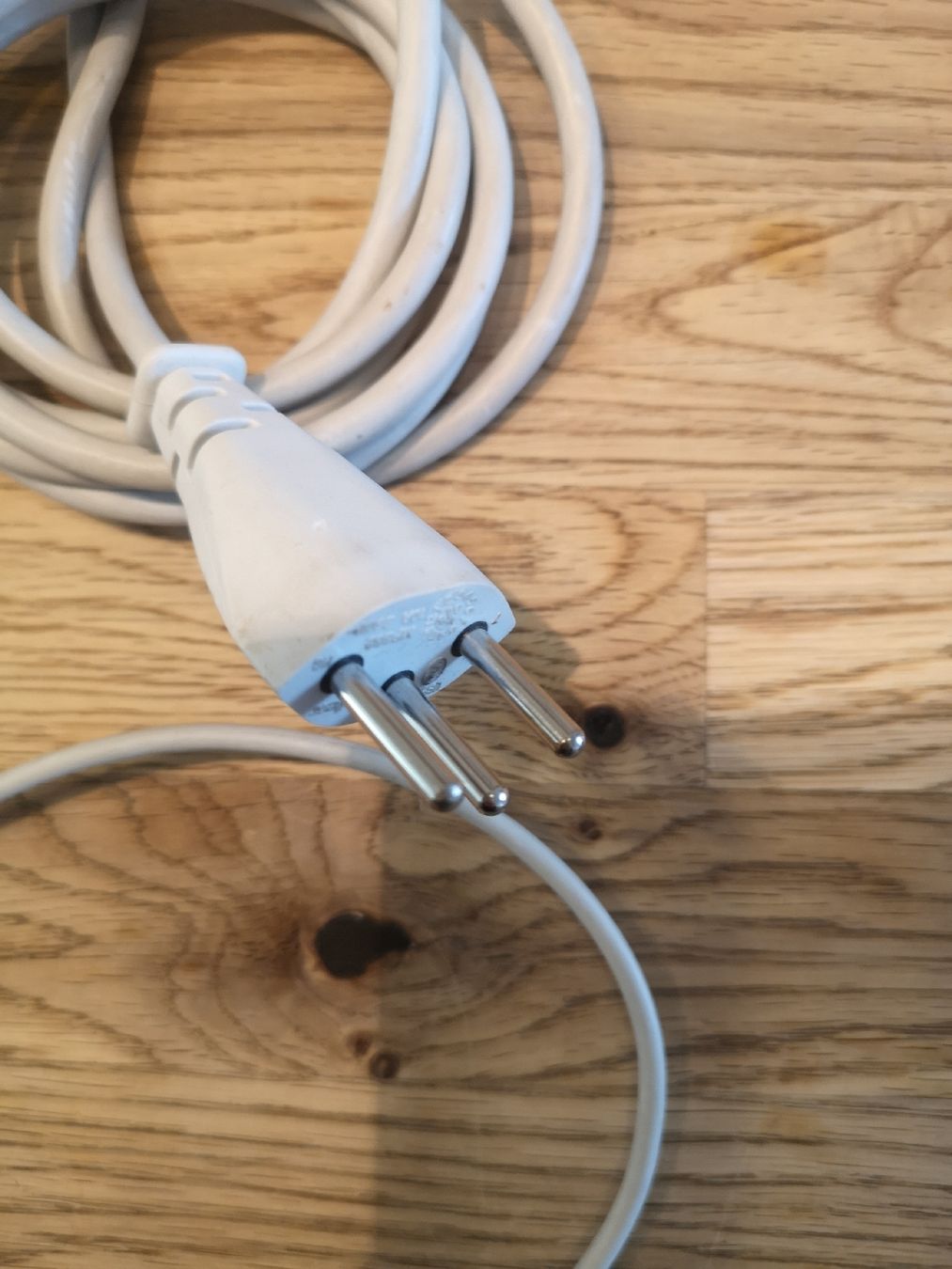Apple Caricabatterie: Apple 85w portable power adapter A1172 – Usato da Forch venduto da Hakyboss 1