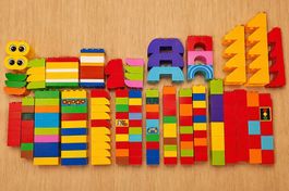 LEGO DUPLO Konvolut  Fahrzeuge, Figuren & viele Bausteine