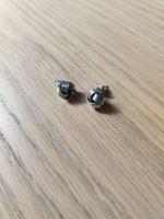 Ohrstecker Knoten Design silberfarben guter Zustand