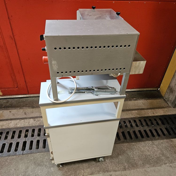 RBP Press out - Blisterentleerung / Deblister Machine mit... (Gebraucht ...