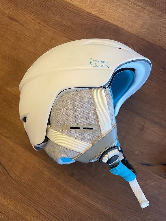 Caschi: SALOMON Kinder Skihelm 53-56cm – Usato da Cham venduto da tatonka26 1