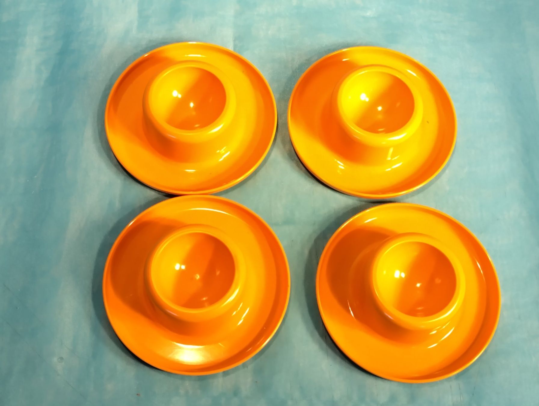 Altre Stoviglie: 4 Eierbecher, orange, Kunststoff – Nuovo (secondo la descrizione) da Bellach venduto da JingleCherry 2