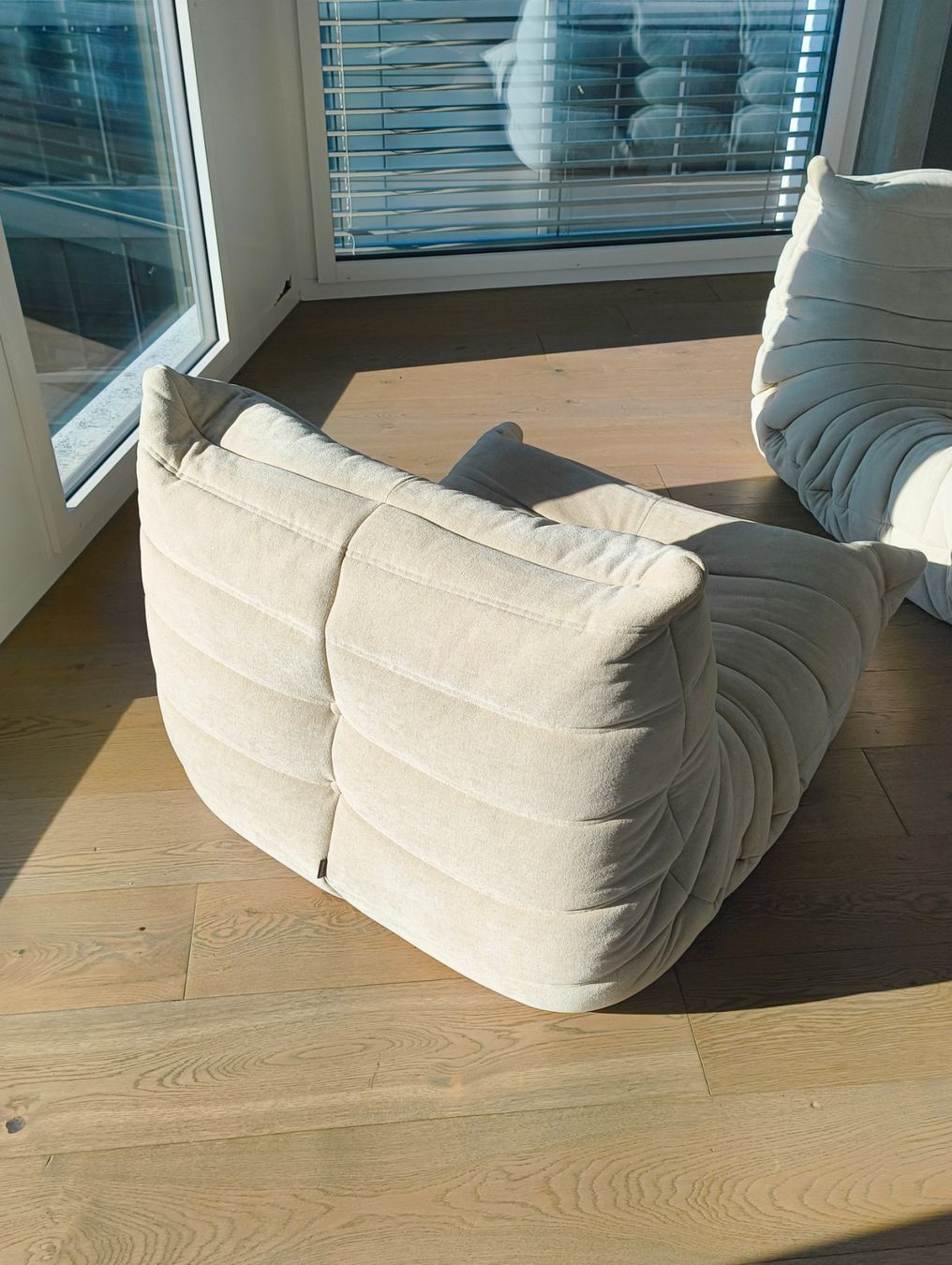 Ligne Roset Sessel: Ligne Roset Togo Sessel Original – Gebraucht aus Zürich von zapzarap 3