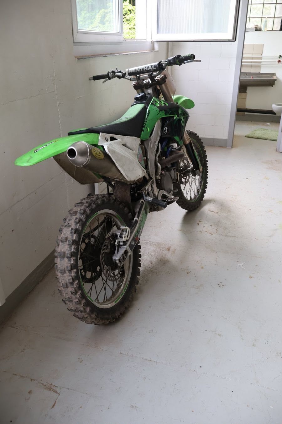 Kawasaki Enduro: Kawasaki kx450d6f – Difettoso da Ostermundigen venduto da Bmw320 2