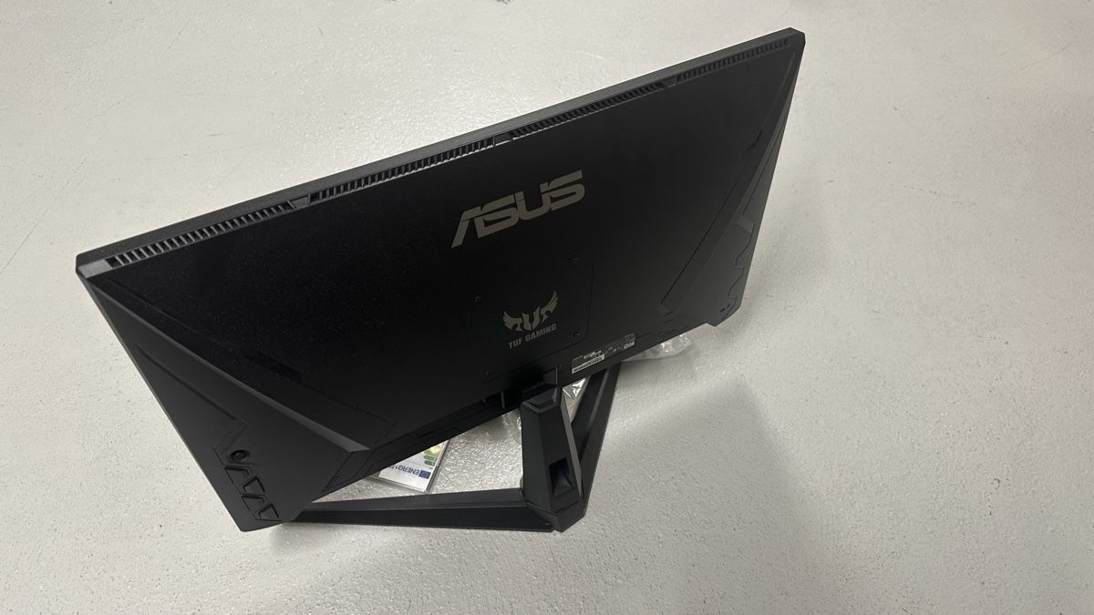 Asus Monitore: Gaming-Bildschirm – Neu (gemäss Beschreibung) aus Reichenburg von Arbnor8864