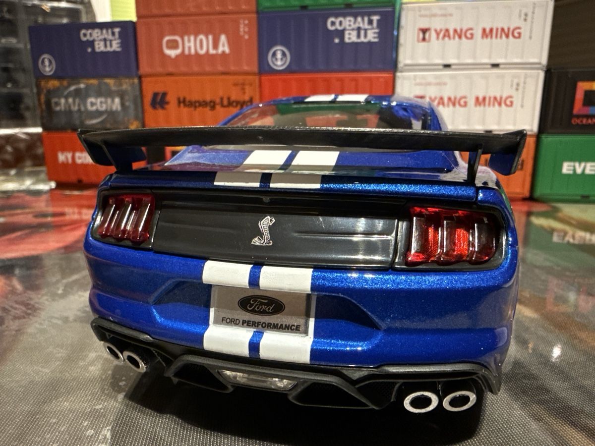 Ford Modellini d'auto: Ford Mustang Shelby GT500 – Usato da Basel venduto da Zomeg 3