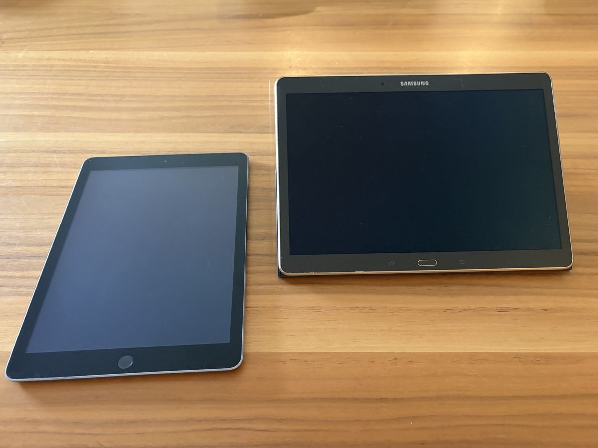 Apple Tablet PC: Ipad 5. Gen und Samsung Galaxy Tab S – Nuovo (secondo la descrizione) da Wigoltingen venduto da Bmw231