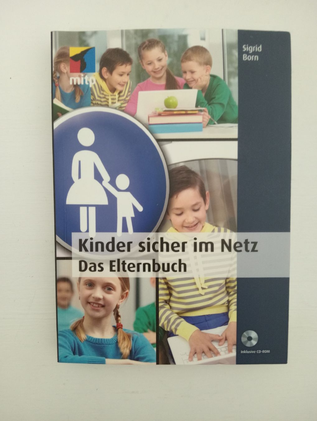 Libri: Kinder sicher im Netz: Das Elternbuch – Usato da Allschwil venduto da Evgeniia78