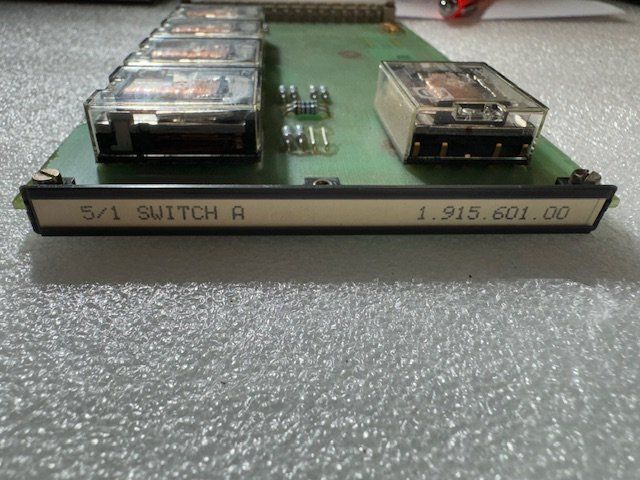 Studer Console di mixaggio: Studer 5/1 Switch 1.915.601.00 – Usato da Suhr venduto da Audiobruno