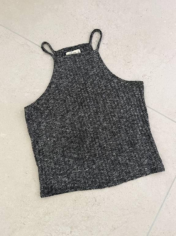 T-shirt: NEW Strickshirt Gr. L A&F – Usato da Merlischachen venduto da GlamGarb