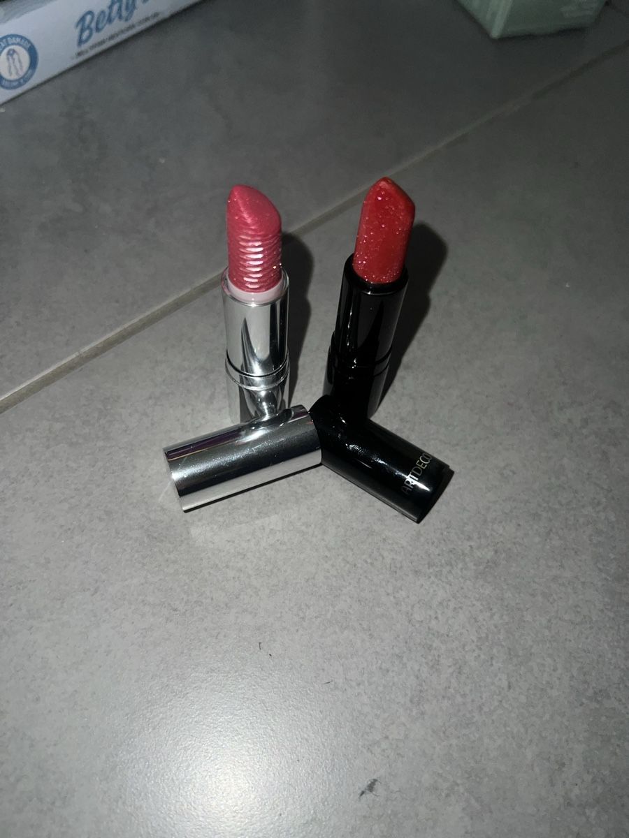 Artdeco Make-up: Artdeco Lipstick 2 Stück – Usato da Oberentfelden venduto da Dianaaaaaa