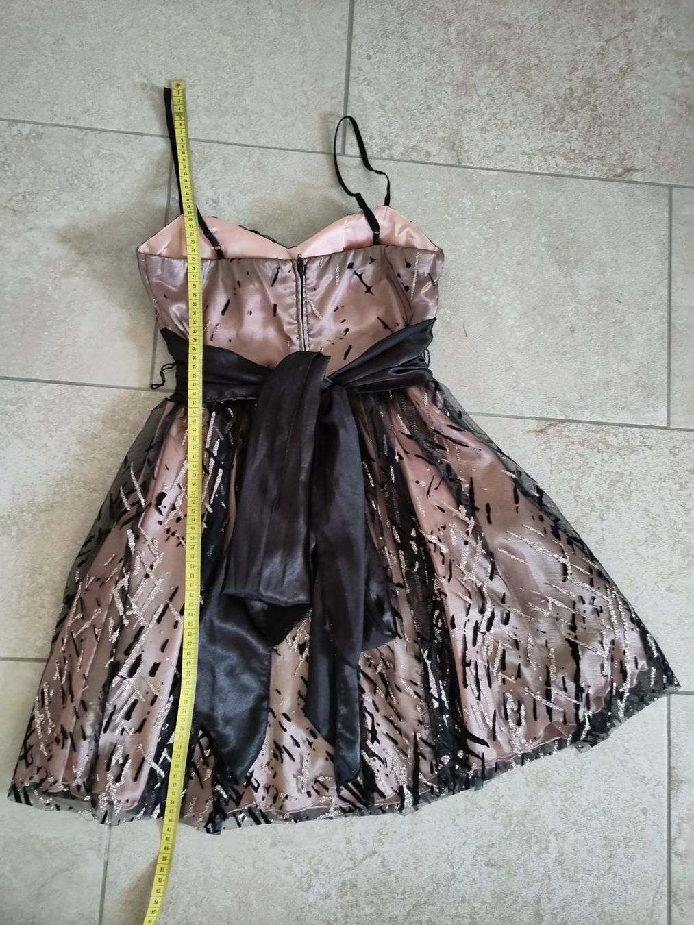 Vestiti & Gonne: Abendkleid mädchen Gr. 34:  150-160 cm – Usato da Fribourg venduto da monca 7