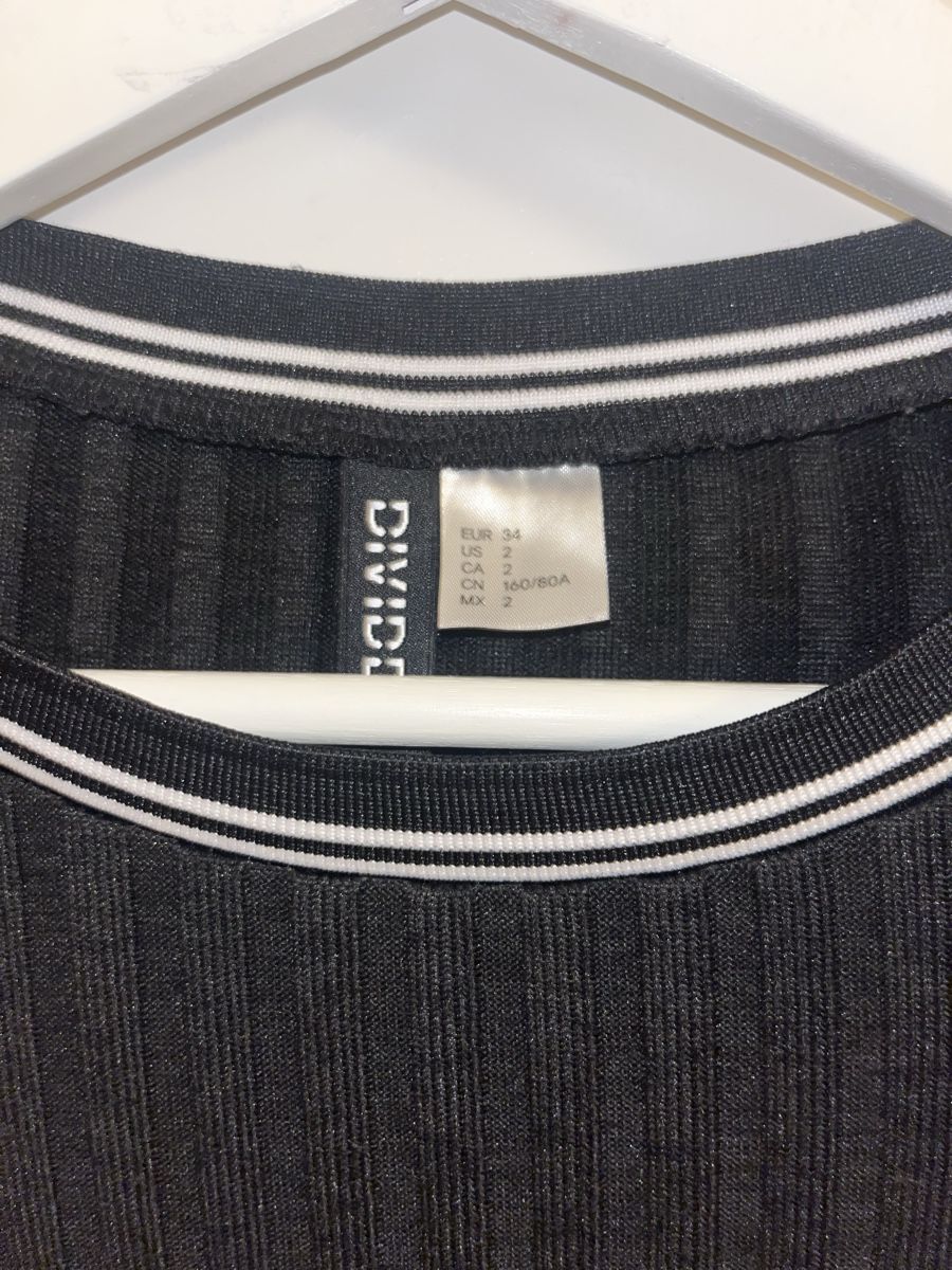Kleider: Enges schwarzes Kleid  – Gebraucht aus Bern von Zoee.pg 2