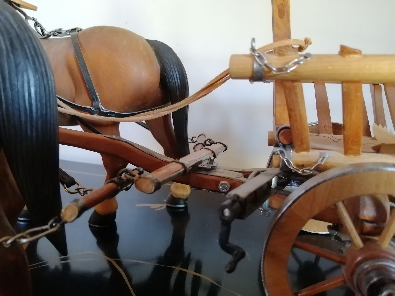 Statuette: Handgeschnitzte Pferde mit Fuhrwagen – Usato da Nunningen venduto da silvermoon68 7