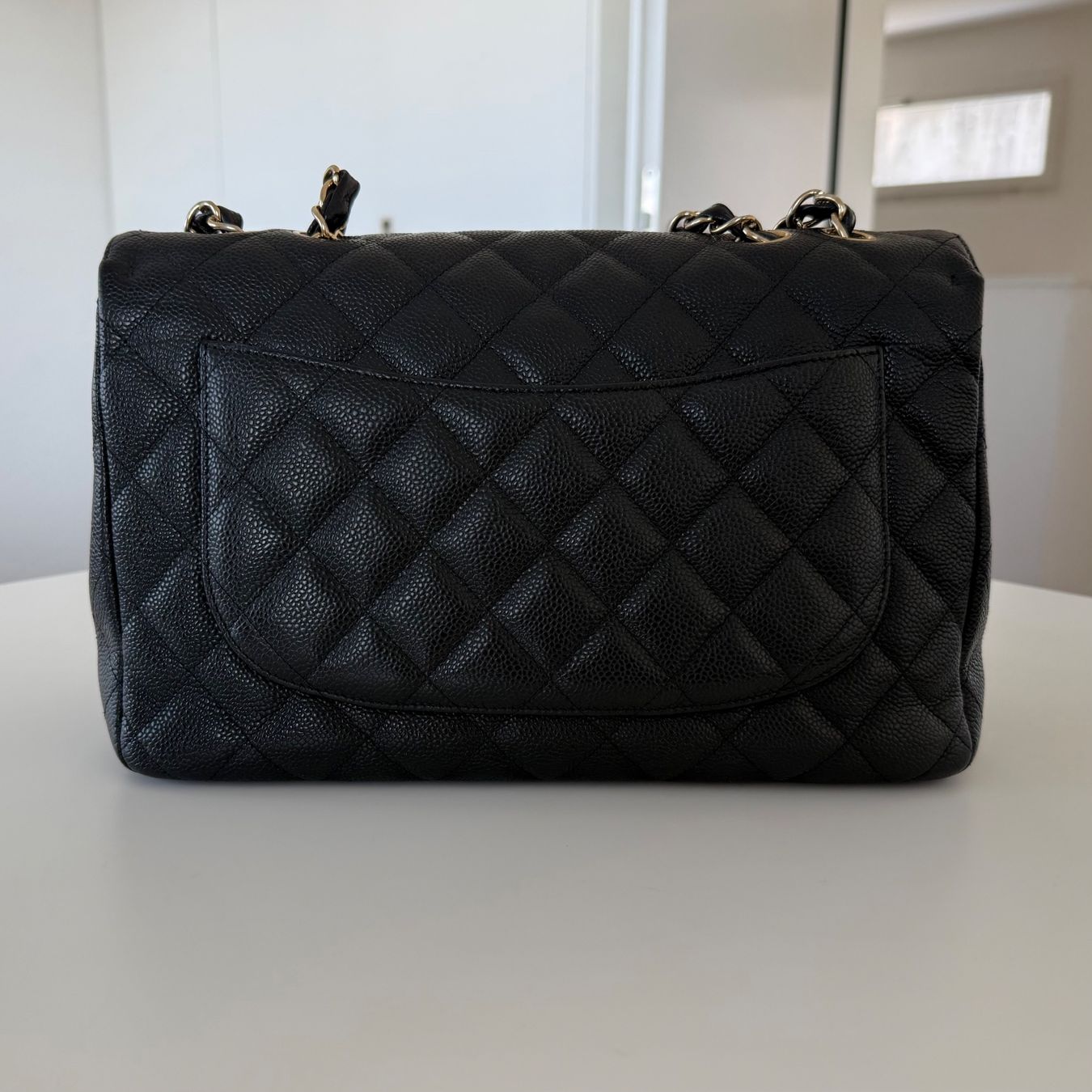 Chanel Taschen für Damen: Chanel Jumbo Single Flap Caviar GHW – Gebraucht aus Zuzwil SG von Seache 1