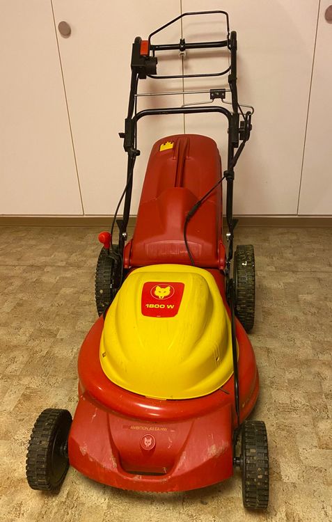 Sehr gut erhaltener Wolf ElektroRasenmäher Ambition 48 EAHW Kaufen
