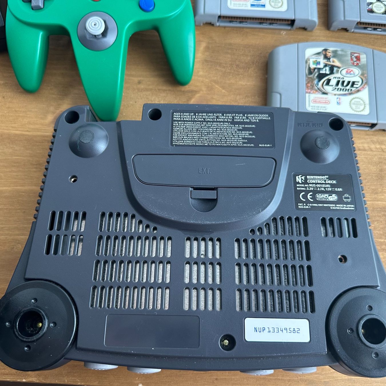 Nintendo Console: Nintendo 64 Konsole mit 2 Controller und Spiele – Usato da Luzern venduto da fairflip 2