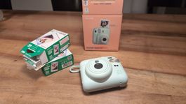 Fujifilm Instax Mini 12 Kamera Mint mit  3 x 10 Sheets