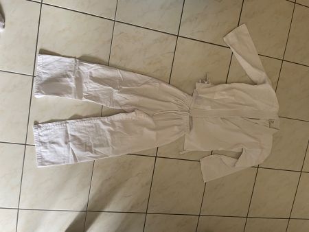Kimono de karaté taille 140